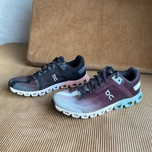 On Cloud Running shoes Women’s size 6.5